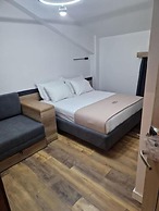 Lumi i Bardhe Hotel & Restaurant