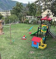 Hani i Taulant Shahinit