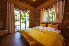 Hani i Taulant Shahinit