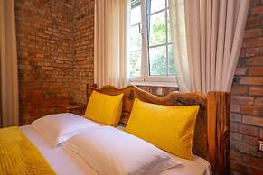 Hani i Taulant Shahinit