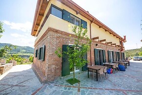 Hani i Taulant Shahinit