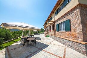 Hani i Taulant Shahinit