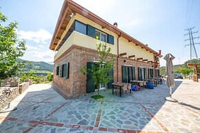 Hani i Taulant Shahinit