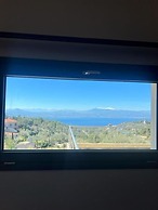 260sqm villa in Loutraki with a sea view