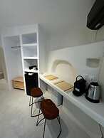 White Sand Cave Suite