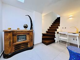 YourHome - AC Luxury House