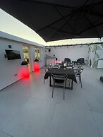 YourHome - AC Luxury House