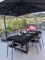 YourHome - AC Luxury House