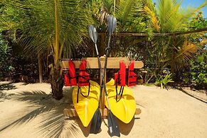 Large Oceanfront Villa With Pool Close to Village