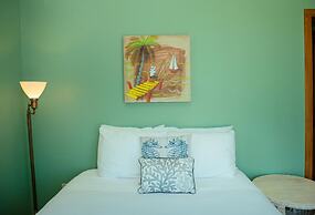 Large Oceanfront Villa With Pool Close to Village