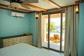 Large Oceanfront Villa With Pool Close to Village