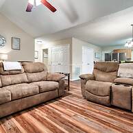 1 Mile to Pkwy Pets Hot Tub Creekside Porch