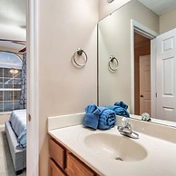 1 Mile to Pkwy Pets Hot Tub Creekside Porch