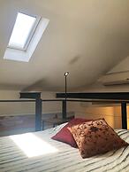 cozy and Bright Flat in Isola- Pergola 4