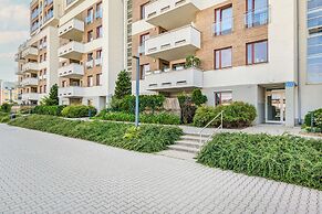 Traditional Gdansk Apartment by Renters