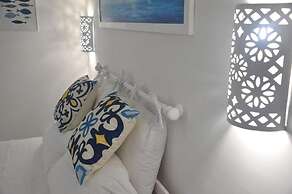 Art House in Amalfi Historical Center Near Beach