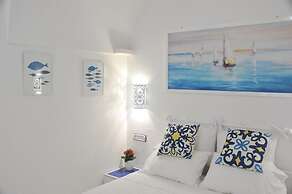 Art House in Amalfi Historical Center Near Beach