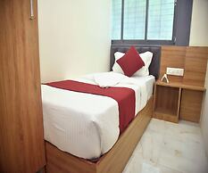 Vogue Cabin Stay Near NESCO