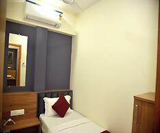 Vogue Cabin Stay Near NESCO