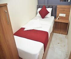 Vogue Cabin Stay Near NESCO