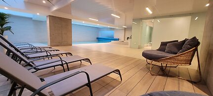 Acqualina Suites and Spa