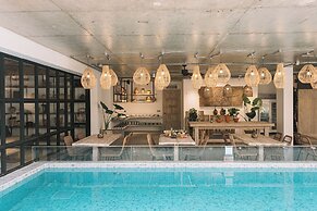 Glory Wabi Sabi Hotel