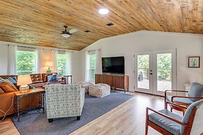 Views on 12 Acres: Ozark Mountain Cabin!