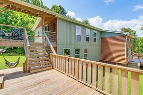 Views on 12 Acres: Ozark Mountain Cabin!