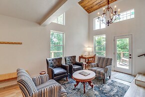 Views on 12 Acres: Ozark Mountain Cabin!