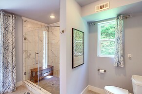 Views on 12 Acres: Ozark Mountain Cabin!