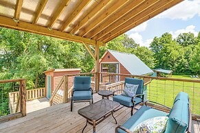 Views on 12 Acres: Ozark Mountain Cabin!
