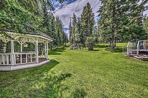 Cloudcroft Townhome on Golf Course w/ Deck!