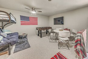Cloudcroft Townhome on Golf Course w/ Deck!