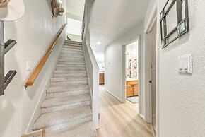 Cloudcroft Townhome on Golf Course w/ Deck!