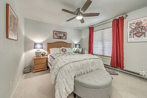 Cloudcroft Townhome on Golf Course w/ Deck!