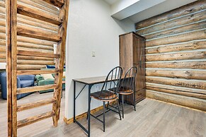 Cozy Melrose Cabin w/ Fire Pit: Walk to River!