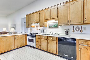 Waterfront Wheeler Lake Home w/ Furnished Deck