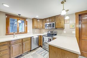 Walk to Memorial Park: Pet-friendly Bethlehem Home