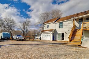 Walk to Memorial Park: Pet-friendly Bethlehem Home