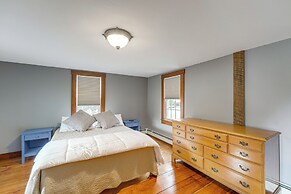Walk to Memorial Park: Pet-friendly Bethlehem Home