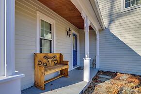 Walk to Memorial Park: Pet-friendly Bethlehem Home
