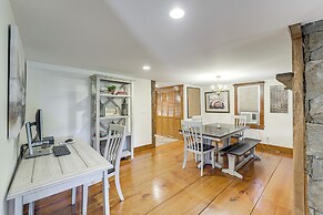 Walk to Memorial Park: Pet-friendly Bethlehem Home