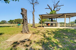 Riverfront Brady Retreat on 25 Acres!