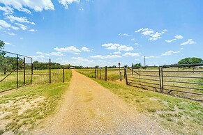 Riverfront Brady Retreat on 25 Acres!