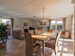 Thatched Villa With Bath in a Holiday Park