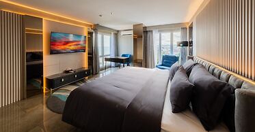 The All-Suite Pentacity Hotel Balikpapan