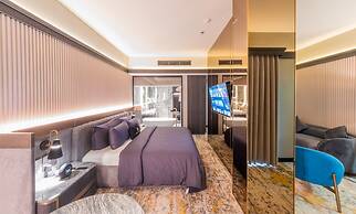 The All-Suite Pentacity Hotel Balikpapan