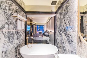 The All-Suite Pentacity Hotel Balikpapan