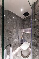 The All-Suite Pentacity Hotel Balikpapan