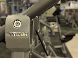 The All-Suite Pentacity Hotel Balikpapan